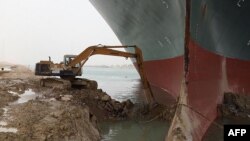 L'Ever Given bloqué dans le Canal de Suez, le 25 mars 2021.