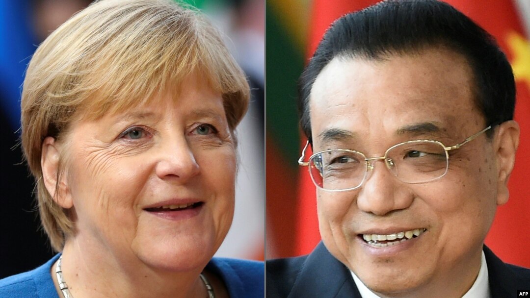 Foto kombinasi:: Perdana Menteri China, Li Keqiang (kanan) dan Kanselir Jerman, Angela Merkel Photos by ARIS OIKONOMOU and JOHN THYS / AFP).