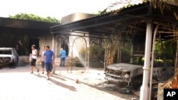 Lãnh sự quán Hoa Kỳ tại Benghazi, Libya sau một cuộc tấn công làm thiệt mạng 4 người Mỹ, bao gồm cả Đại sứ Chris Stevens