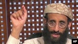 ນັກບວດ Anwar al Awlaki ຜູ້ນໍາກຸ່ມ al-Qaida ຄົນຫລ້າສຸດທີ່ຖຶກສັງຫານໃນການໂຈມຕີ ໂດຍຍົນໂດຣນ ຂອງສະຫະລັດ ໃນເຢເມັນ. (file photo)