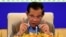 រូប​ឯកសារ៖ លោក​នាយករដ្ឋមន្ត្រី ហ៊ុន សែន ថ្លែង​នៅ​ក្នុង​សន្និសីទ​សារព័ត៌មាន​មួយ​នៅ​វិមាន​សន្តិភាព​ក្នុង​ក្រុង​ភ្នំពេញ កាល​ពី​ថ្ងៃ​ទី​១៧ ខែ​កញ្ញា ឆ្នាំ​២០២១។