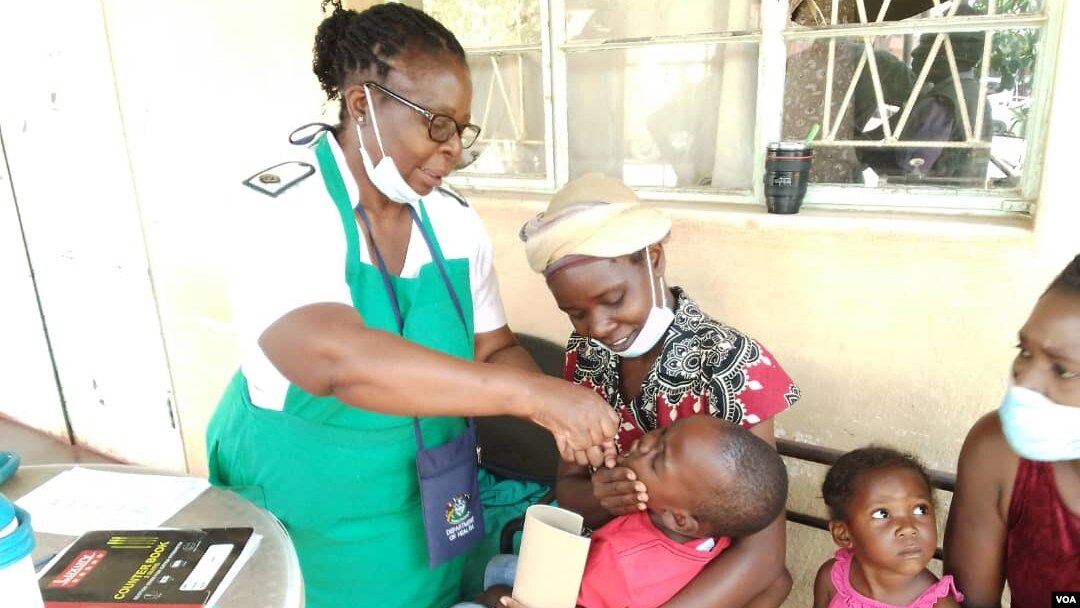 Chirongwa chekudzivirira mhetamakumbo kana kuti polio.