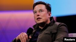 CEO Twitter Elon Musk dikecam karena menutup akun Twitter sejumlah wartawan (foto: dok)