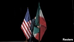 بیش از یکسال است که آمریکا و ایران مذاکرات غیرمستقیمی برای احیای برجام دارند که به نتیجه‌ای هنوز نرسیده است. 