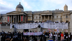 過百人倫敦示威 聲援北京“四通橋勇士”要求民主自由