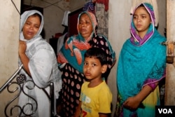 Relatives of an opposition BNP activist are grieving his death, after he was shot by police in Chittagong, in 2018. The police claimed he was a drug trafficker. His family alleges he was killed because he was an opposition party worker. (Mohammad Islam/VOA)