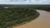 Vista general del río Itacoai la selva amazónica cerca de la frontera con Perú, en Atalaia do Norte, estado de Amazonas, Brasil, foto tomada 10 de junio de 2022.