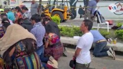 Familias oran por los desaparecidos que dejan las lluvias en Guatemala