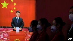在北京的中国共产党历史博物馆内中国领导人习近平的宣传画像。（2022年10月12日）