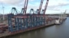 德國政府對頗具爭議的中遠公司收購漢堡港碼頭交易達成共識