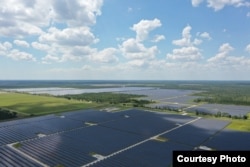 A gigantic array of more than 700,000 solar panels provides power to Babcock Ranch, Fla. (Photo courtesy of Babcock Ranch)