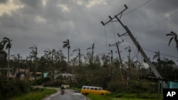 Uništeni dalekovodi u provinciji Pinjar del Rio