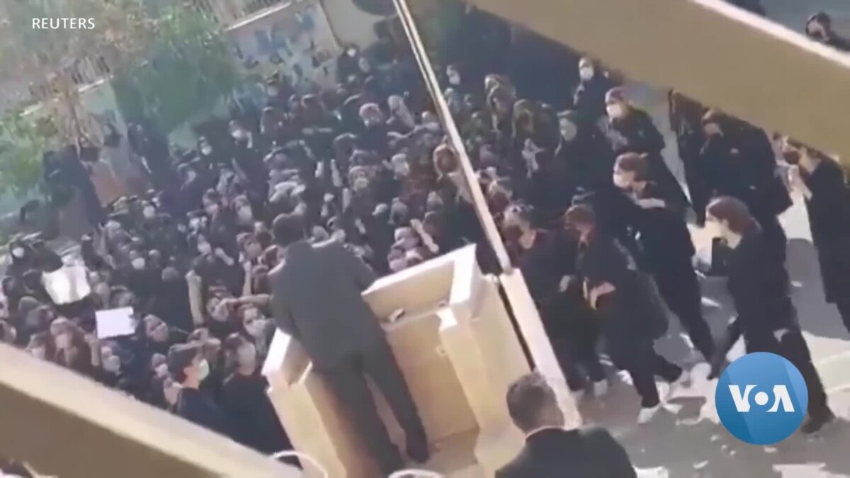 As Iran Protesters Demand Regime Change, How Should West Respond?