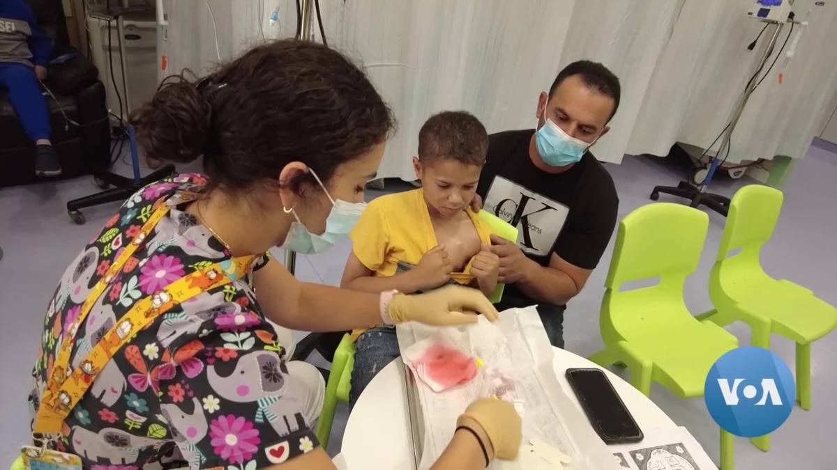 Israeli Volunteers Drive Ailing Palestinian Children To Hospitals