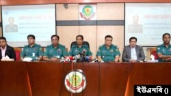 মিট দ্য প্রেস অনুষ্ঠানে ডিএমপি কমিশনার খন্দকার গোলাম ফারুক