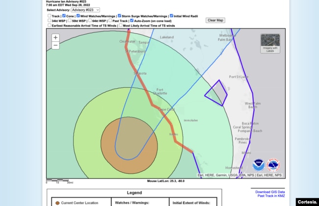 El cono de posible trayectoria del huracán Ian indica que tocará tierra entre Sarasota y Cape Coral, en la costa oeste de Florida, el miércoles 28 de septiembre. Foto: Captura de pantalla del NHC.