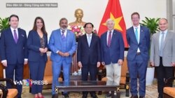 Ngoại trưởng Việt Nam tiếp phái đoàn dân biểu Mỹ 