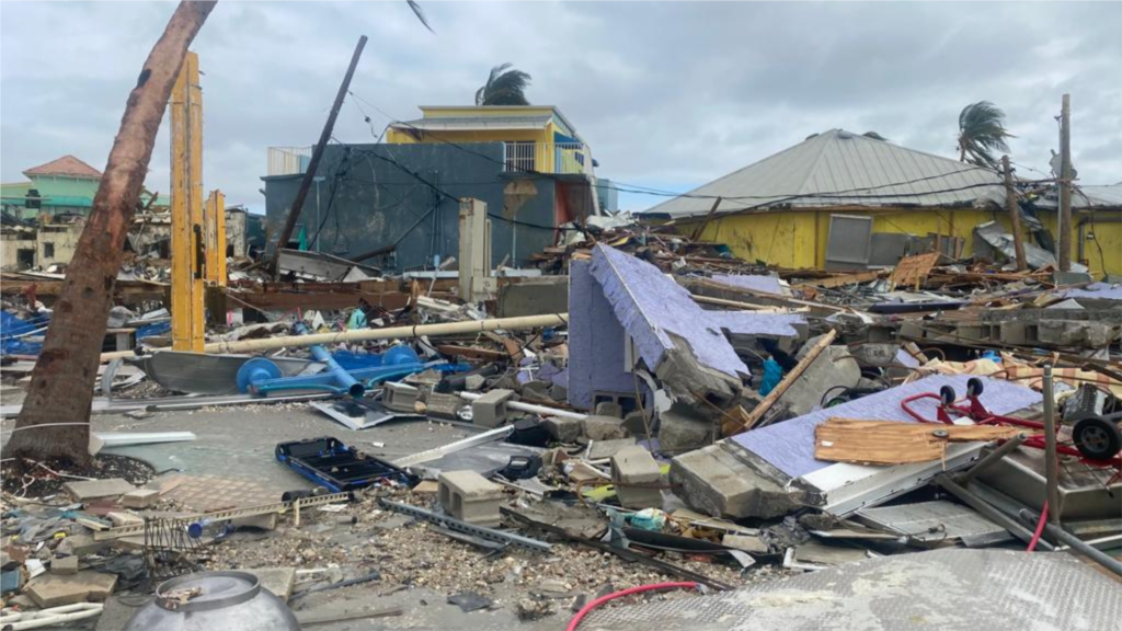 Este es Fort Myers Beach después del huracán Ian. Foto: Isabel García, trabajadora de uno de los restaurantes de la playa.