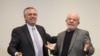 Presidente argentino Fernández viaja a Brasil para encontrarse con Lula