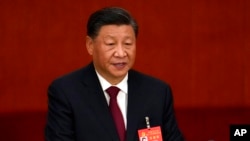 中国领导人习近平在2022年二十大开幕式上讲话