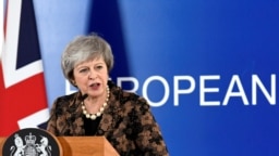 Bà Theresa May đang gặp khó khăn tại EU