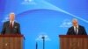 کنفرانس خبری مشترک جو بایدن، رئیس جمهوری ایالات متحده، و یائیر لاپید، نخست‌وزیر اسرائیل، در اورشلیم. ۱۴ ژوئیه ٢٠٢٢