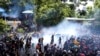 斯里兰卡总统出逃，首都爆发抗议
