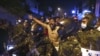 په سري لنکا کې د پر تشدد احتجاجونو وروسته بېړني حالات نافذ کړی شوي دي
