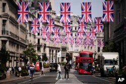 Turn2us Bantu Warga Inggris Atasi Kesulitan Keuangan di Tengah Inflasi