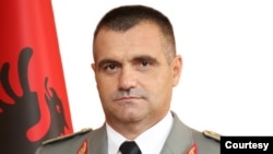 Shefi i ri i Shtabit të përgjithshëm të ushtrisë shqiptare Arben Kingji