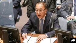 장쥔 유엔 주재 중국대사가 미국 뉴욕 유엔본부에서 열린 안전보장이사회 회의에서 발언하고 있다. (자료사진)