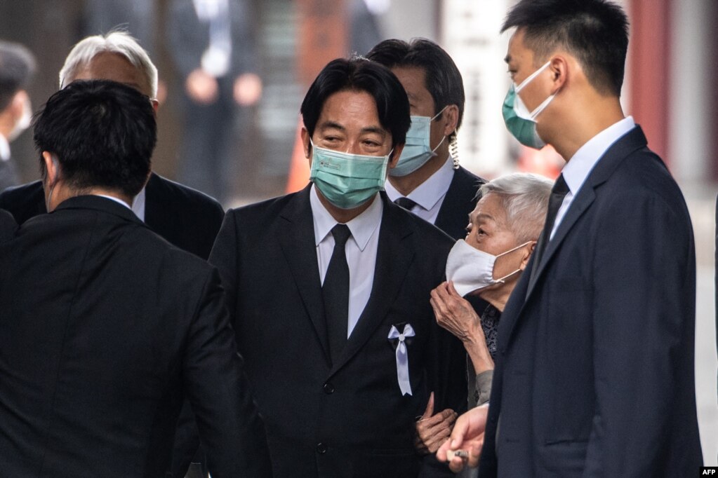 台湾副总统赖清德7月12日参加前首相安倍晋三的家庭葬礼。(photo:VOA)