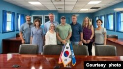 한국을 방문한 미국 의회 코리아 스터디그룹(CSGK) 소속 상하원 의원들이 판문점을 찾았다.