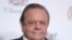 Foto Achiv: Akte Paul Sorvino nan seremoni remiz pri Asosyasyon Reyalizate Sinema yo nan Beverly Hills, Kalifoni, 20 Janvye 2018. 