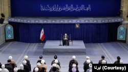 خامنه‌ای در جمع ائمه جمعه
