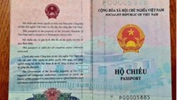 Đức không chấp nhận hộ chiếu mới của Việt Nam vì thiếu ‘nơi sinh' - Điểm tin VOA