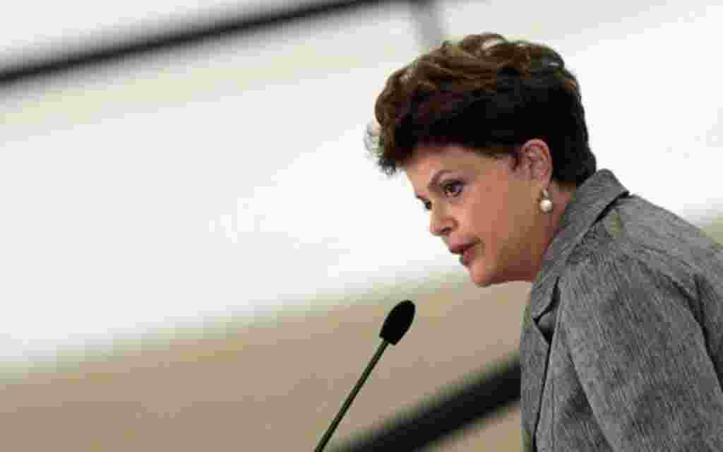 3. - La presidenta de Brasil, Dilma Rousseff.