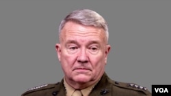  ژنرال مکنزی، فرمانده ستاد فرماندهی مرکزی ایالات متحده آمریکا 