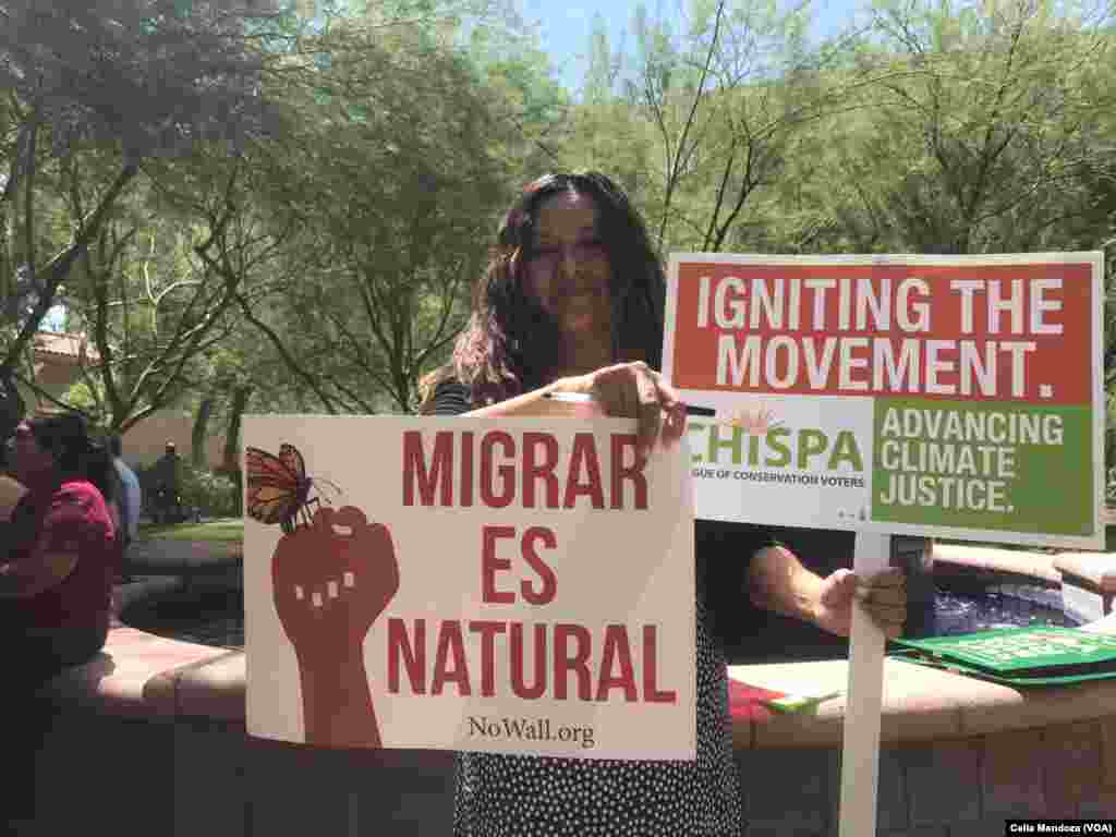 A pocas horas de la visita de Trump a Phoenix Arizona, migrantes manifestan su inconformidad contra políticas del actual Gobierno.