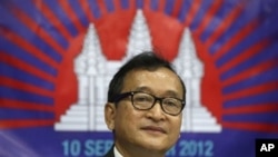 Cambodian opposition leader and France-based exile Sam Rainsy, attends political discussions, San Juan, Philippines, Sept. 10, 2012.