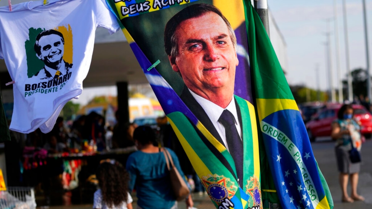 Brazil Manifestos Seek to Rein in Bolsonaro Before Election - Vimarsana News