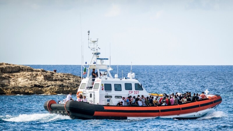 Plus de 2.000 mineurs tunisiens arrivés clandestinement en Italie depuis janvier