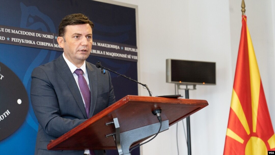 Не треба да потпаднеме под таа пропаганда која делумно е стимулирана и финансирана и има многу лоши и зли намери кон сопствениот народ и останатите граѓани.“, изјави Османи. 