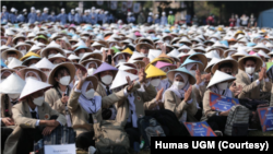 Sebanyak 9.833 mahasiswa baru Universitas Gadjah Mada mengikuti Pelatihan Pembelajar Sukses bagi Mahasiswa Baru (PPSMB) yang berlangsung 1-13 Agustus. Kementerian Pendidikan, Kebudayaan, Riset dan Teknologi mengubah secara drastis skema seleksi masuk PTN. (Foto: Humas UGM)