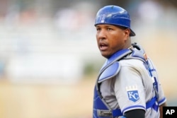 El venezolano Salvador Pérez es el receptor de los Mellizos de Minnesota en la Grandes Ligas de Béibol. Foto AP.