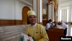 NLD လွတ်တော်အမတ် ဦးဇေယျာသော် (ဇူလိုင်လ ၄၊ ၂၀၁၂)
