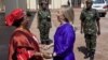 Клинтон приветствует реформы президента Малави Джойс Банда 