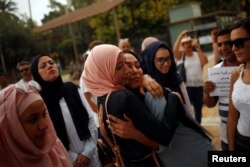 Mujeres musulmanas condenan el ataque de Las Ramblas el 20 de agosto de 2017 en Fuengirola, Málaga.