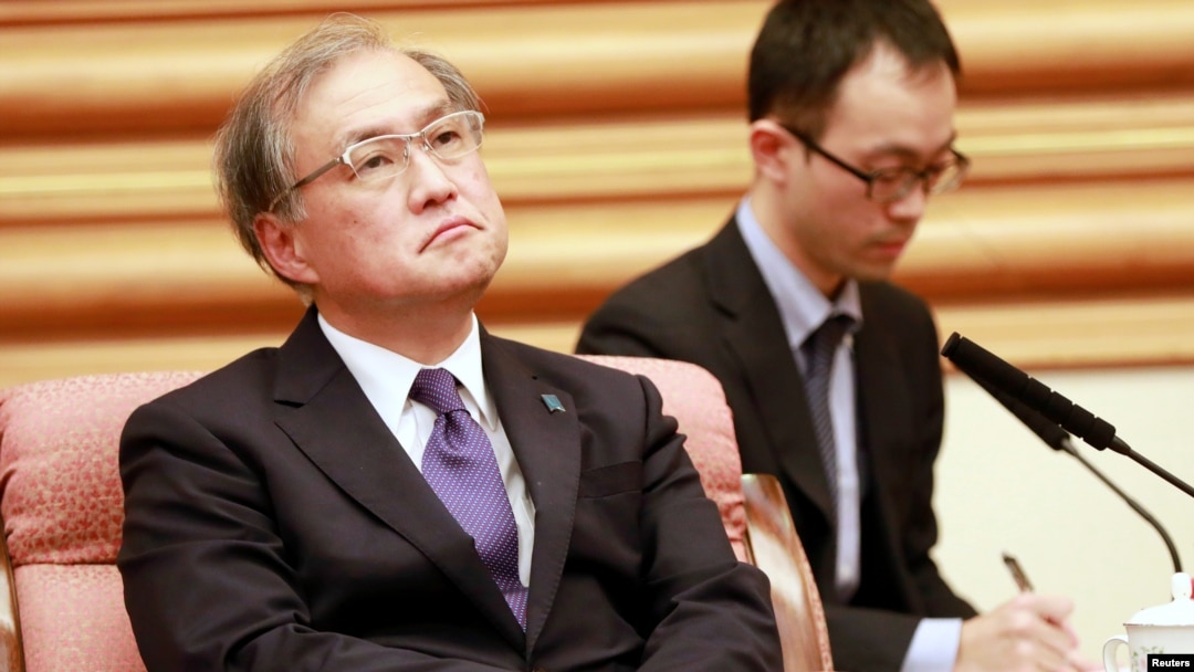 时任日本副外相的秋叶刚男2018年8月访问北京。(媒体联访照片)