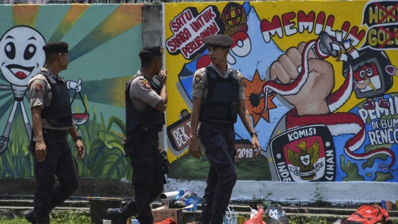 Koalisi Masyarakat Sipil Kritisi Aturan KPU yang Izinkan Eks Napi Koruptor ‘Nyaleg’ 8 Koalisi Masyarakat Sipil Kritisi Aturan KPU yang Izinkan Eks Napi Koruptor ‘Nyaleg’